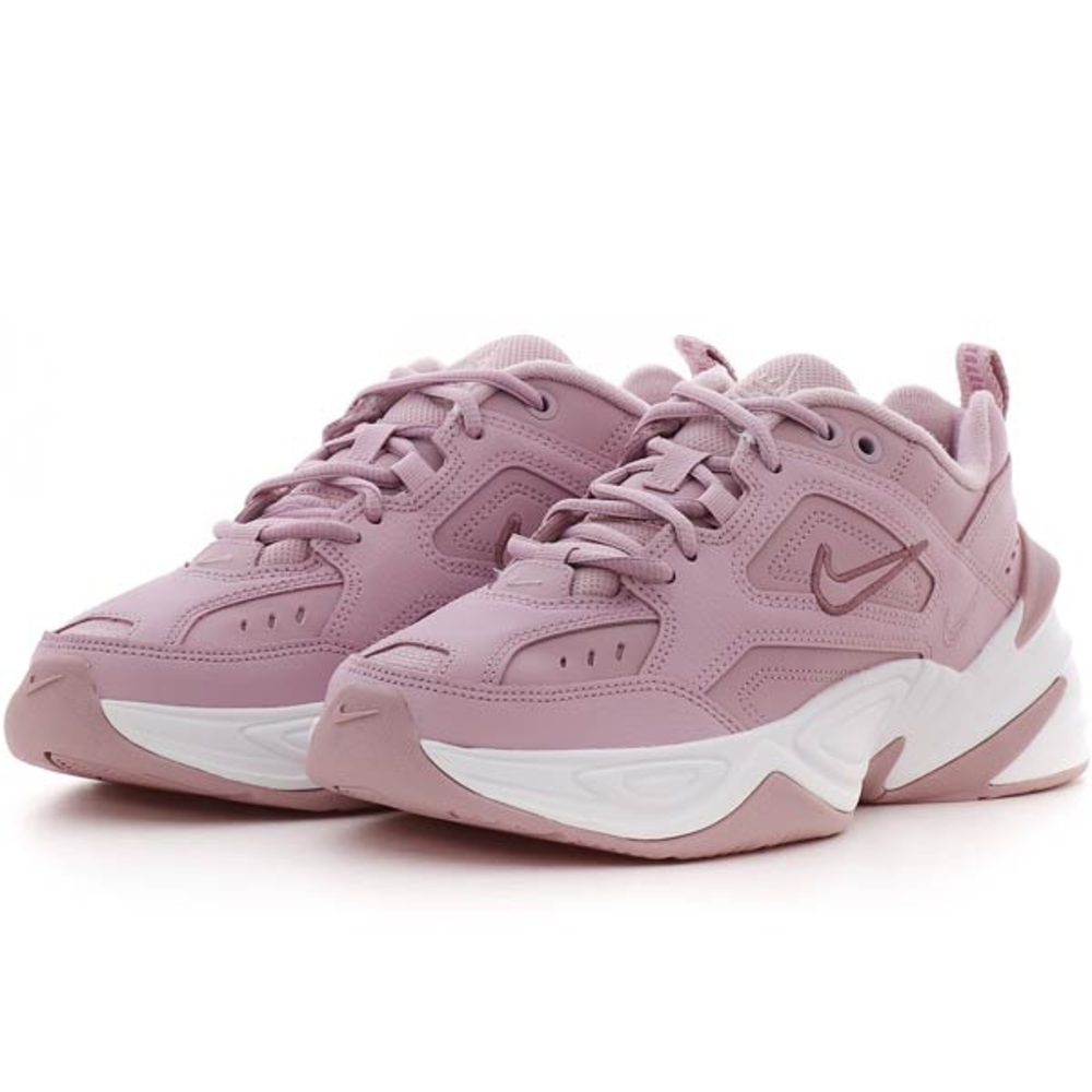 Women’s Nike Shoes NEW